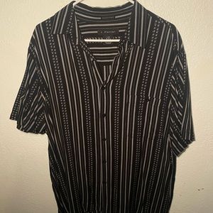 Men’s Large Button Up Shirt